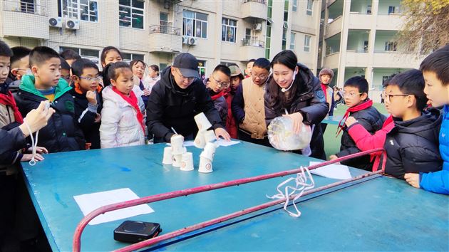 棠外附小十二月科技实践系列活动圆满举行