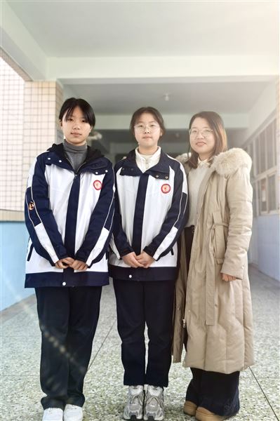 棠外师生登上2026年第1期《教育导报》