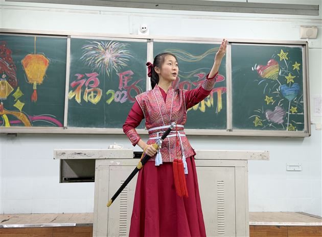 棠外初一举行班级元旦晚会