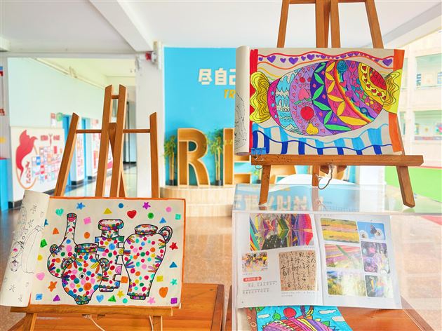 棠外附小举办优秀美术作业展
