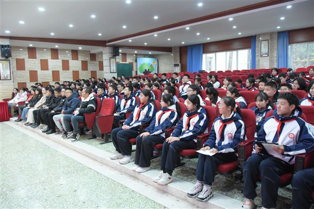 棠外初中共青团（少先队）学生自主管理工作总结大会