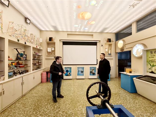 湖南省电教馆馆长刘吉延一行到访棠外