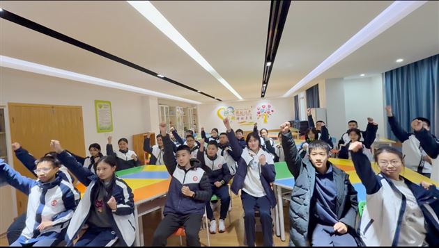 棠外初中开展心理委员学期工作总结会 