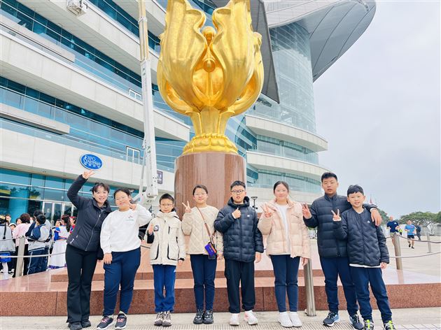 棠外附小甘棠朗诵团亮相“中外人文交流小使者”活动