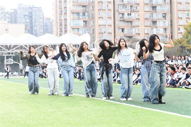 棠外高中“多威杯”第二十二届师生田径运动会圆满举行