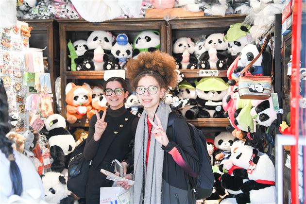 中法少年友谊交流活动在成都棠湖外国语学校圆满举行10 (1).jpg