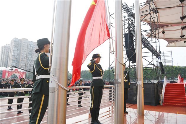 壮观天地，与立苍穹 —— 记棠外高 2026 届高三成人典礼