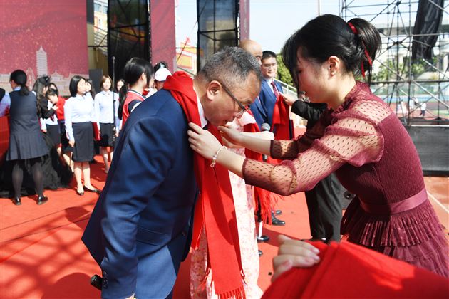 壮观天地，与立苍穹 —— 记棠外高 2026 届高三成人典礼