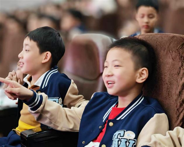 棠外附小二年级开展“家长义工课堂”活动