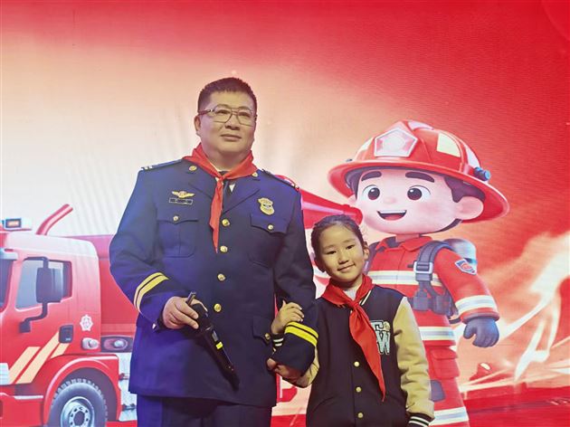 棠外附小二年级开展“家长义工课堂”活动