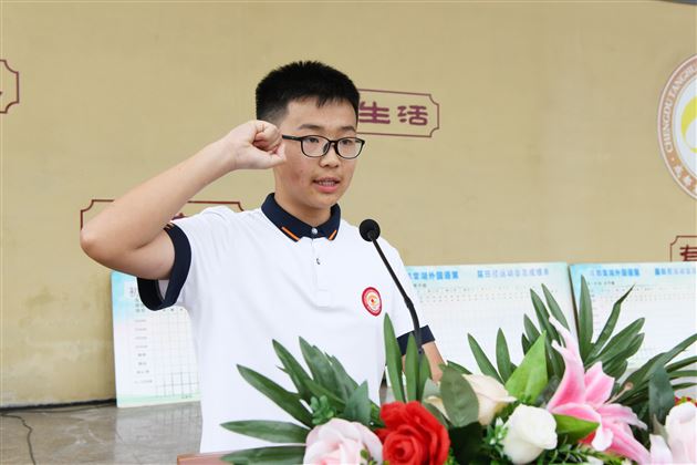 棠外初中“多威杯”第二十二届春季田径运动会顺利举行 