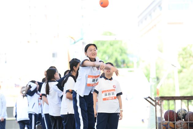 棠外初中“多威杯”第二十二届春季田径运动会顺利举行 