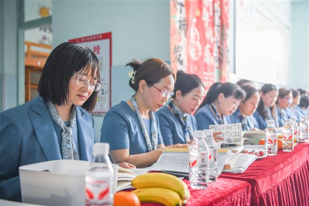 棠外高中生活老师第十七次工作培训暨第二期读书分享会圆满举行