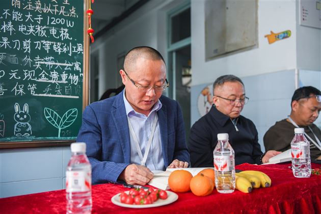 棠外高中生活老师第十七次工作培训暨第二期读书分享会圆满举行