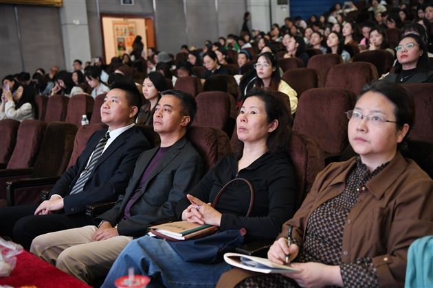 棠外成功承办成都市初中语文教研活动