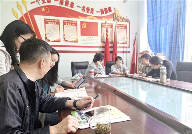 棠外高中开展历史拔尖创新人才培养策略研讨活动 