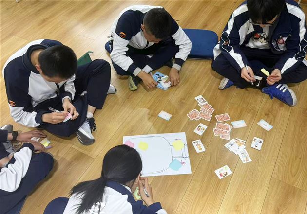 棠外初中开展初三学生减压赋能团体辅导活动