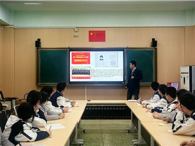 棠外高中党总支各支部开展支部书记讲团课活动