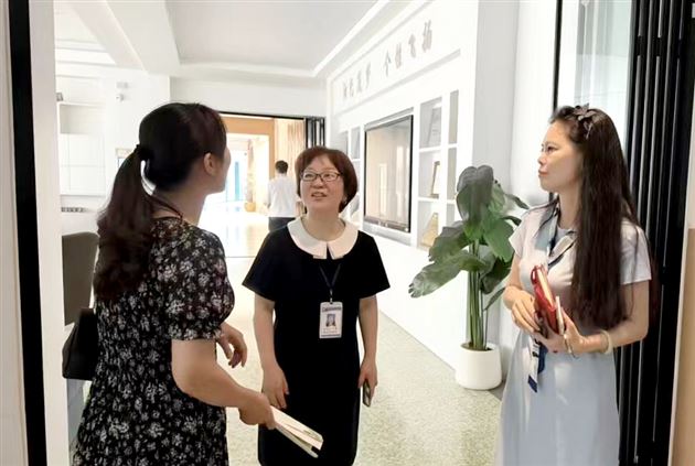 棠外附小与云南允景洪小学党建联动暨优秀班主任工作室交流活动圆满举行