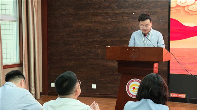 张天涯校长做工作部署 