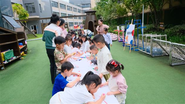 棠湖仁智幼儿园中秋·国庆双节游园活动欢乐落幕