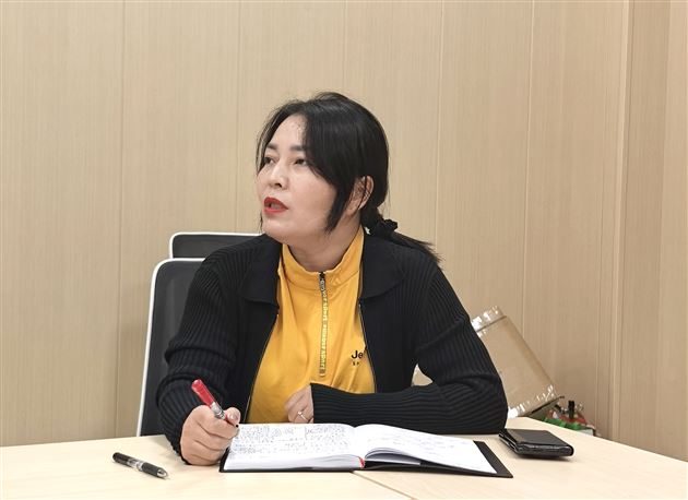 李秀芳主任