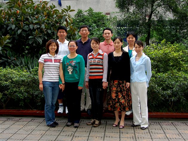 学校科普创新教育学科教师