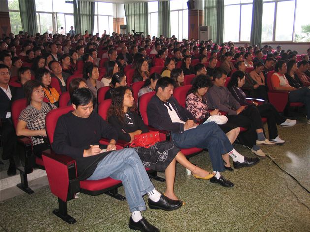 家长座谈会(五)