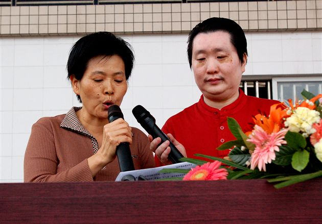 澳大利亚“维京勇士”女子足球队访问棠湖中学外语实验学校(二)