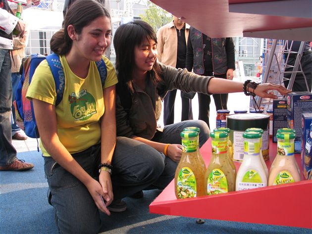 棠湖中学AFS国际学生在成都领略欧洲风情节(四)