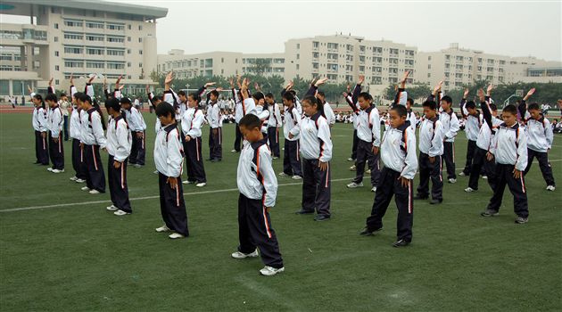 棠中外语学校班级广播操比赛(四)