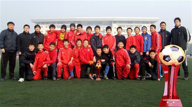 男子足球一队