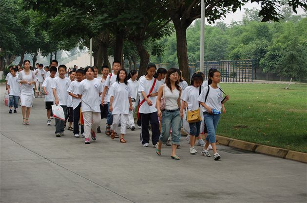 棠湖中学第三届小升初“英才”训练营专题报道（二）