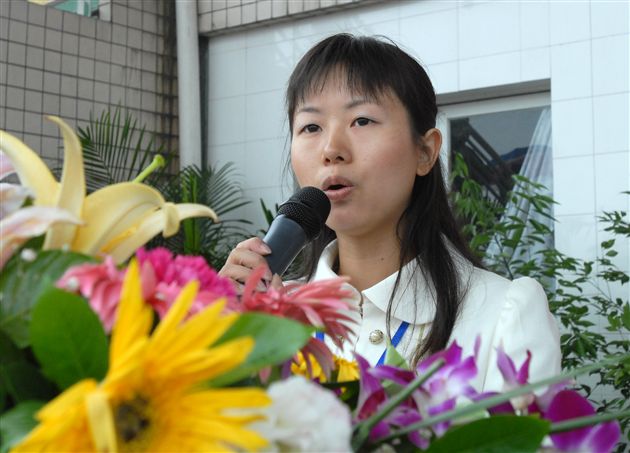 棠湖中学外语实验学校2007-2008学年度第一学期开学典礼暨新生军训汇报演出(六)