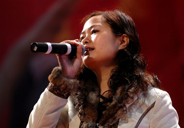 独唱《香格里拉并不遥远》