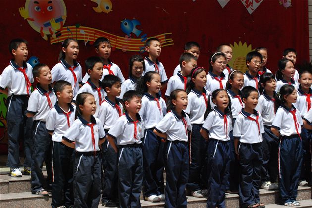 棠外附小庆六•一歌咏比赛(二)