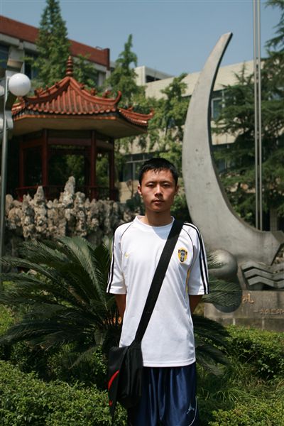 2008年高考双流县应届文科状元周科