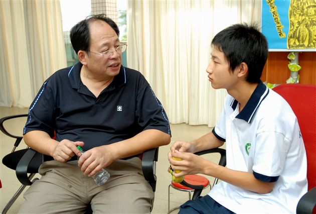 北京语言大学副校长、教授、博士生导师 林国立先生