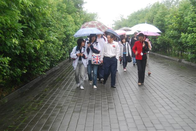 棠外国际班师生建川行(一)