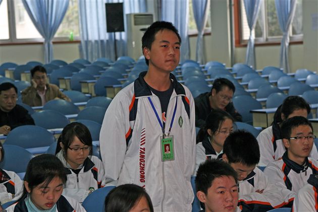 高一竞赛现场掠影（二）