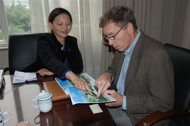 美国COULD ACADEMY 教学主任MR.BACKER棠外行(一)