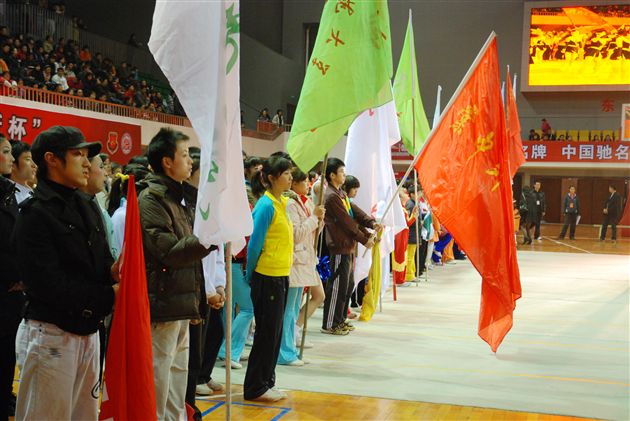 棠中外语学校代表队喜摘省健美操大赛桂冠(三)