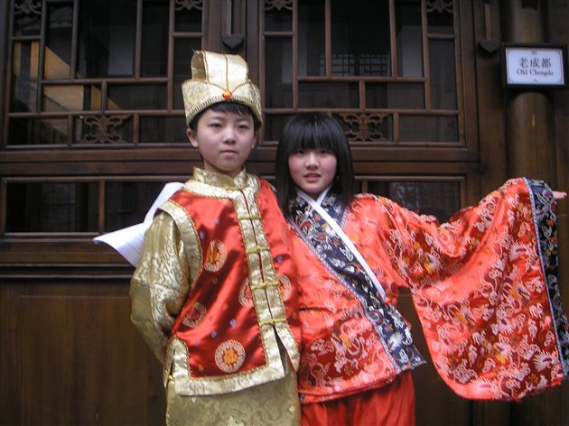 棠外学生参加四川电视台春节特别节目拍摄