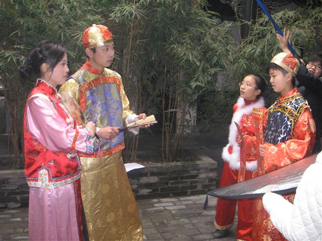 棠外学生参加四川电视台春节特别节目拍摄