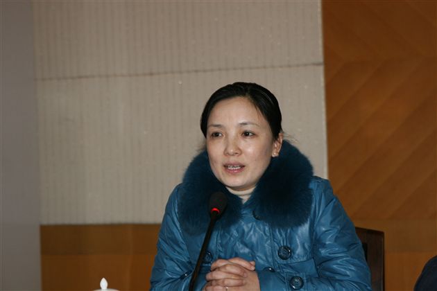 学生处朱玉彬主任主持会议