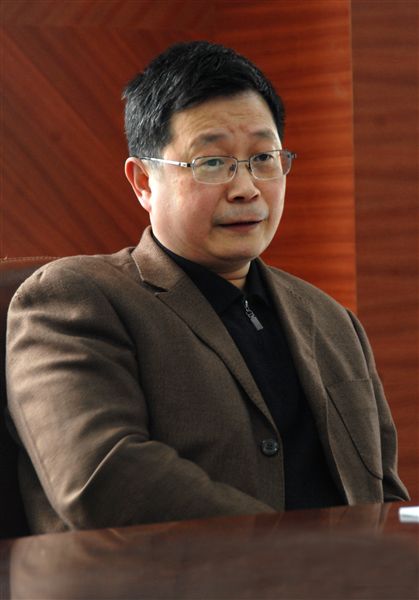 为宜宾翠屏棠湖外语学校首届董事会成员唐元毅