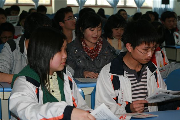 棠湖文学社（文心通讯社）新学期成员大会（二）