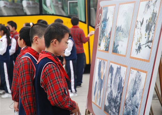 都江堰北街小学与棠中外语学校联谊活动(一)