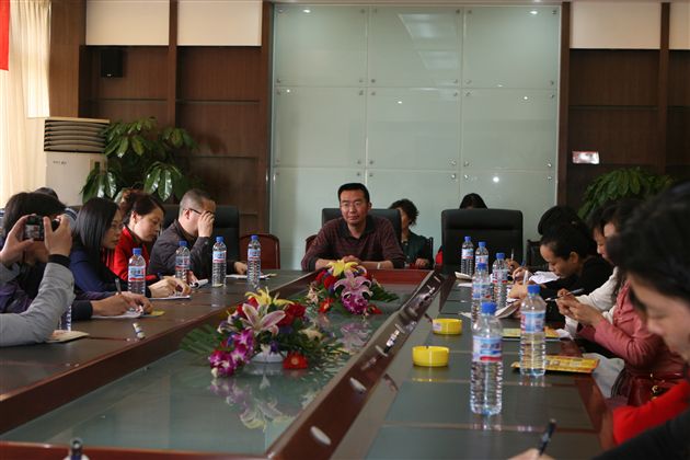 眉山东坡实验中学到我校参观交流（一）