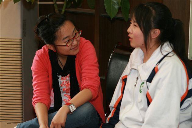 儿童基金会新京报记者到我校采访报道（四）